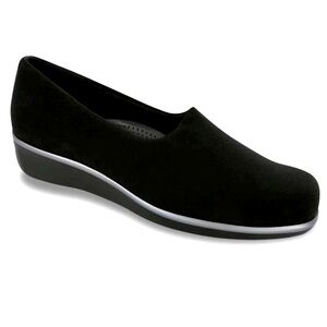 SAS Bliss Slip-On Wedge Shoe Black 9 1/2 Lightweight Comfort Business Casual